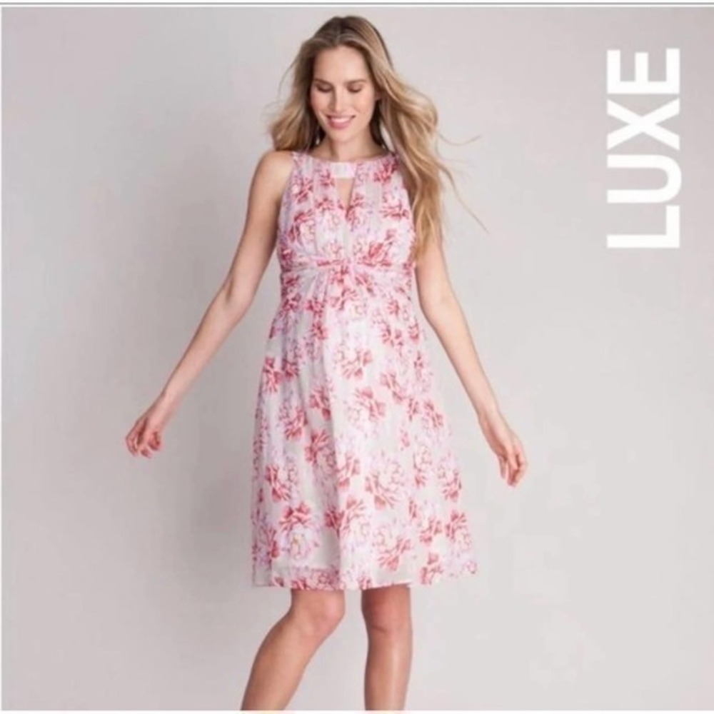 Serpahine luxe maternity floral silk chiffon maternity lined lightweight dress 4